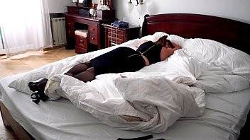 Play Fucked sleeping drunk babe after all-n'ight party