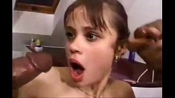Play Who is she?
