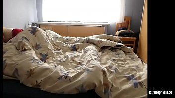Play My mother masturbates with wide spread legs ( hidden camera )