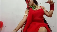 Play Horny Indian Bhabhi's Anniversary Masturbation in Red Sari