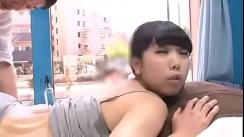 Play Novia Deliciosa es abusada en masaje al frente de su novio VER Completo 