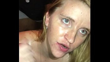 Play Amateur wife begs 4 cum n mmf 3some